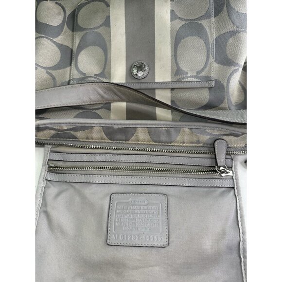 DAMAGED Coach Signature C Monogram Medium Tote Gray White Stripe Down Middle - Picture 13 of 15